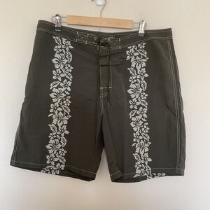 Polo Ralph Lauren Board Shorts Size 38 Green Floral Hawaiian Unlined Swim Trunks